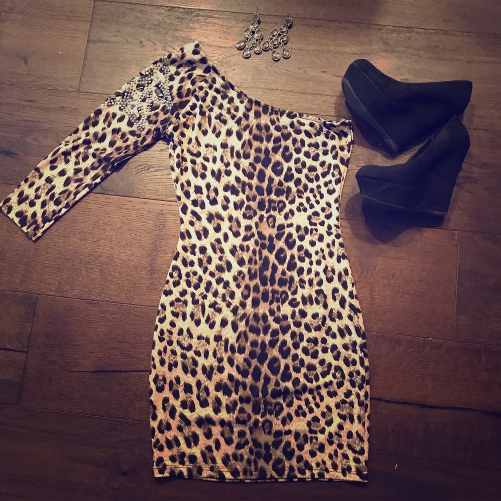 Sassy Leopard One Shoulder Fitted Dress